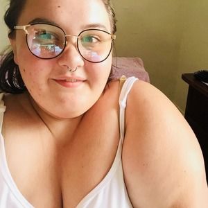 Meet your Posher, Hailey